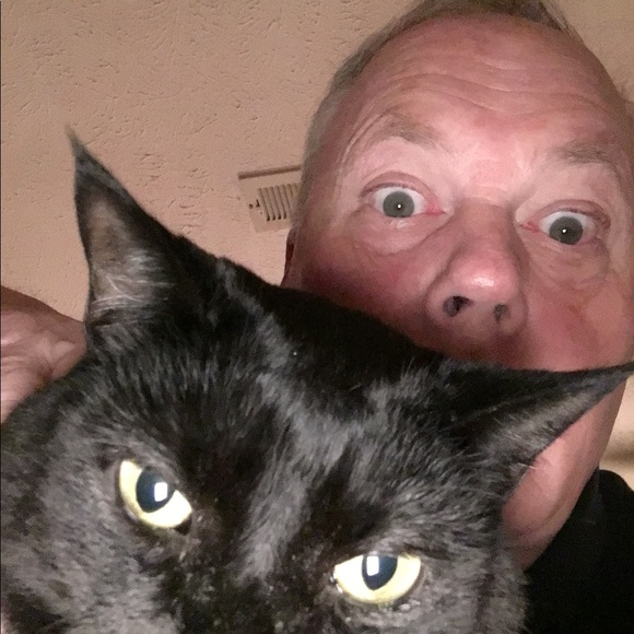 Meet your Posher, Kenneth - Picture 2 of 3